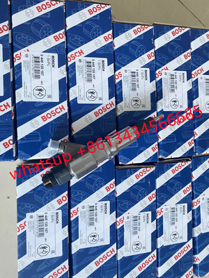 Original Hongyan truck diesel engine spare parts common rail fuel injectors 504255185 0445120157