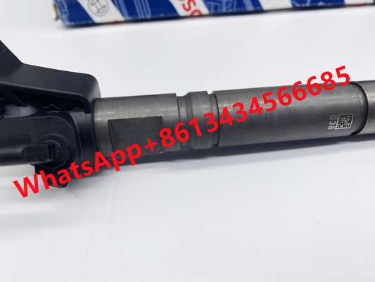 0445115032 Common Rail Fuel Diesel Injector For Mercedes 0445115033 0445115068