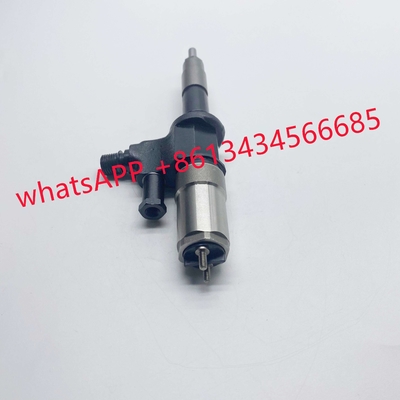 095000-0184 295900-0180 23670-26070 MD92 Engine Denso Diesel Fuel Injectors 16650-Z6005