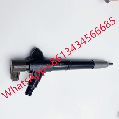 New high quality auto engine common rail fuel injector nozzle 295900-0050 23670-26060