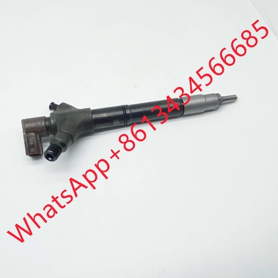 High Quality Diesel Fuel Injector 23670-26060 For TOYOTA AVENSIS RAV4 2AD-FTV
