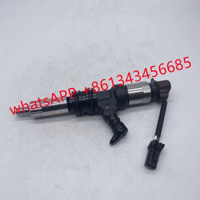 Diesel Fuel Injector 095000-6860 095000-6861 ME304627 ME307086 For MITSUBISHI FH FK FM 6M60T