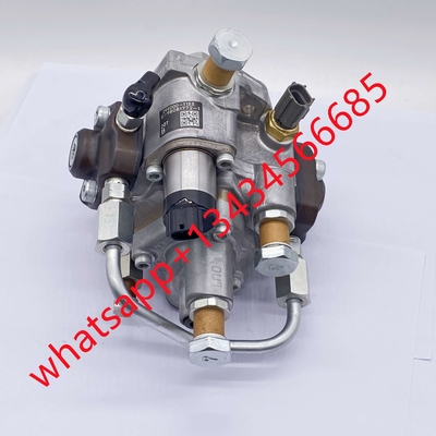 Original And New 4HK1 Injection Pump 8-98081772-3 294000-1133 For FR FS FT GS