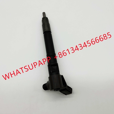 Common Rail Diesel Injector For Toyota Hilux 23670-0E020 23670-0E0201 GD 2GD