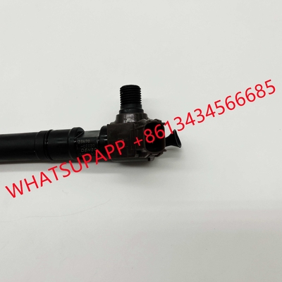 Common Rail Diesel Injector For Toyota Hilux 23670-0E020 23670-0E0201 GD 2GD