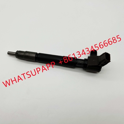 Common Rail Diesel Injector For Toyota Hilux 23670-0E020 23670-0E0201 GD 2GD