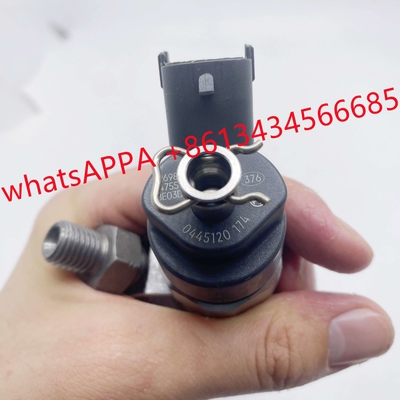 0445120174 Bosch Diesel Fuel Injectors For Engines 8627319 30756063 30777314