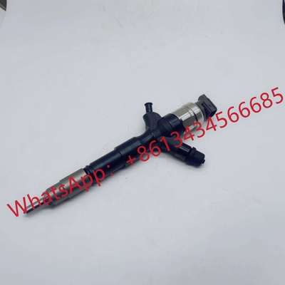 1KD Common Rail Denso Fuel Injector 095000-8290 23670-0L050 23670-09330 23670-30370